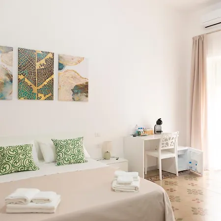 Oda ve Kahvaltı Gaudio